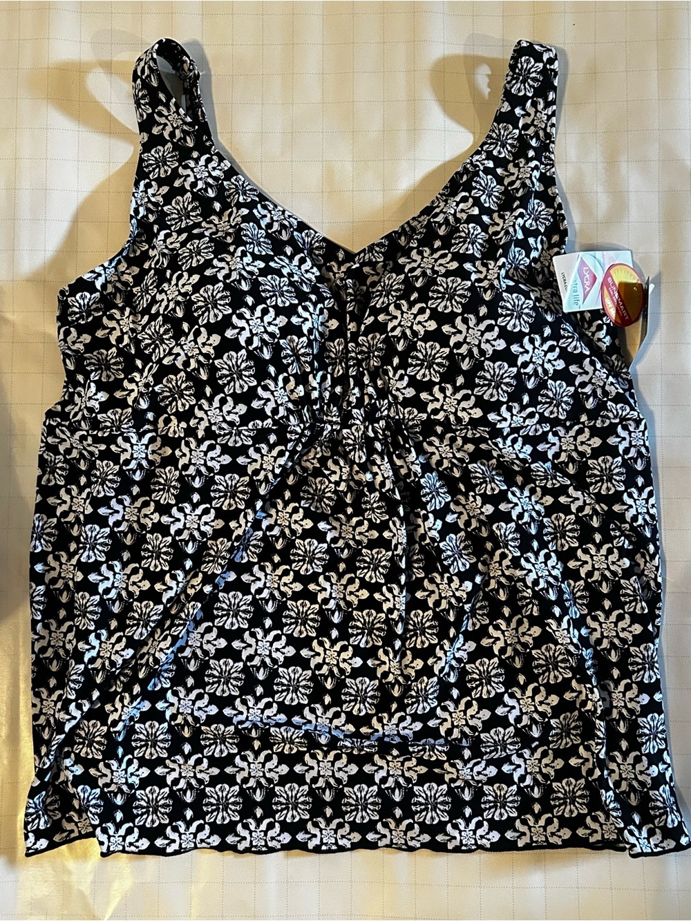 L.L. Bean Soft-Drape Tankini Top Print Women’s Shaping Swimwear Size 20W NWT